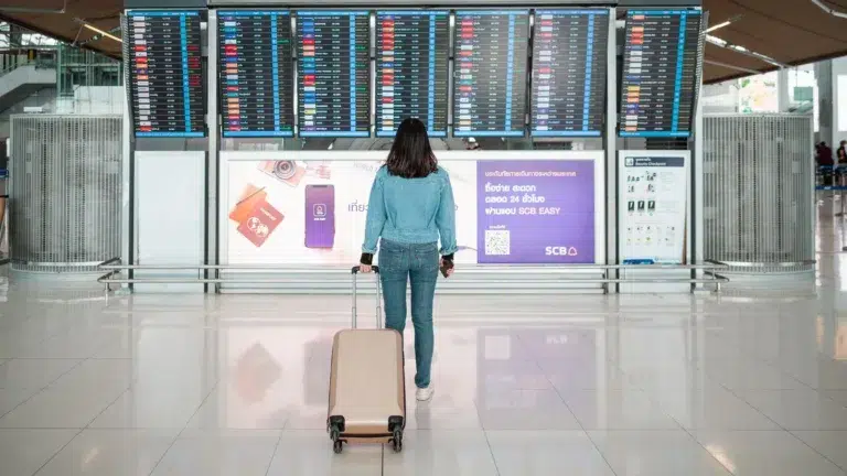 Direct vs. Layover What's the Best Choice for Long Flights